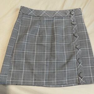 Forever 21 Black and White Checkered Mini Skirt